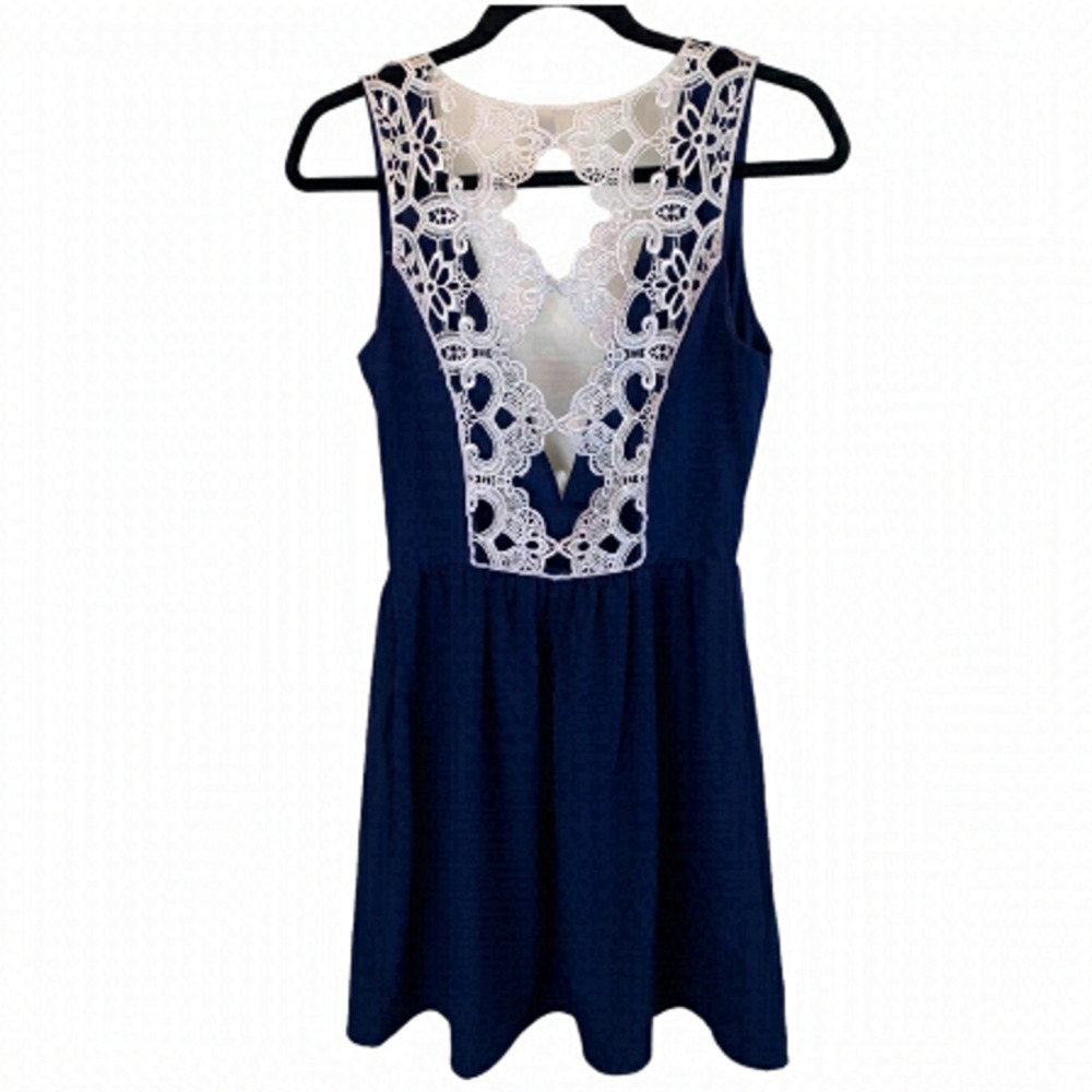 Lulu's sz S Navy White Lace Back Low Cut Fit and Flare Skater Dress